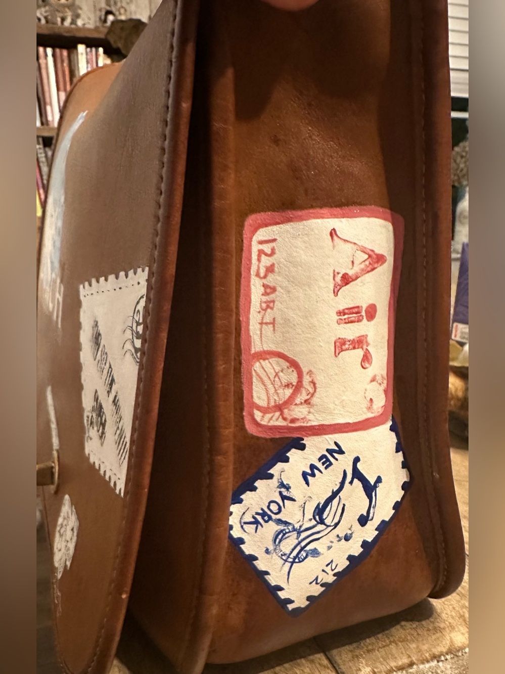 Vintage coach stewardess bag. British tan. Hand painted. - Picture 3 of 13